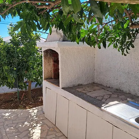 Amazing In With Kitchen *